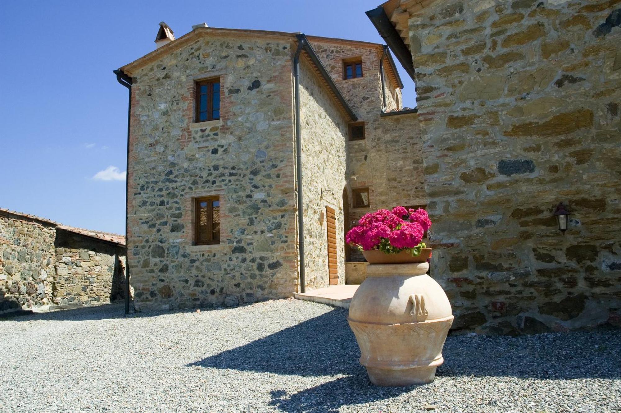 Гостевой дом Borgo Cerbaiola Montecastelli Pisano Экстерьер фото